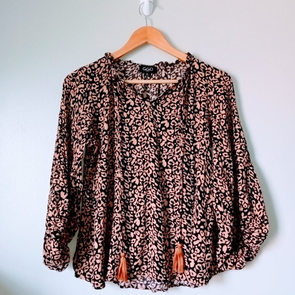 Gigio Brown Spotted Boho V Neck Shirt with Tassels